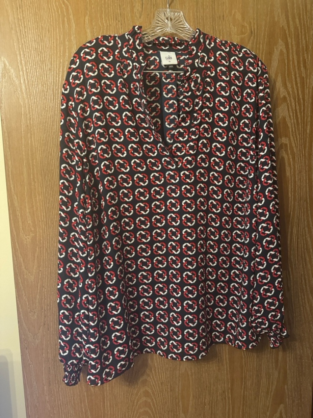 CAbi XL EUC Fountain Blouse Navy Red White Geometric Print Pullover style 6710